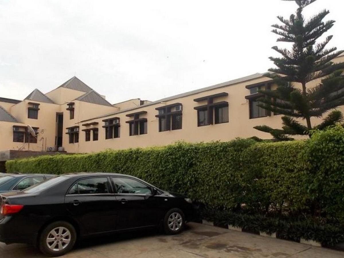 Room In Lodge - Ambience Hotels Abujahome For Leisure And Business Travellers Exterior photo