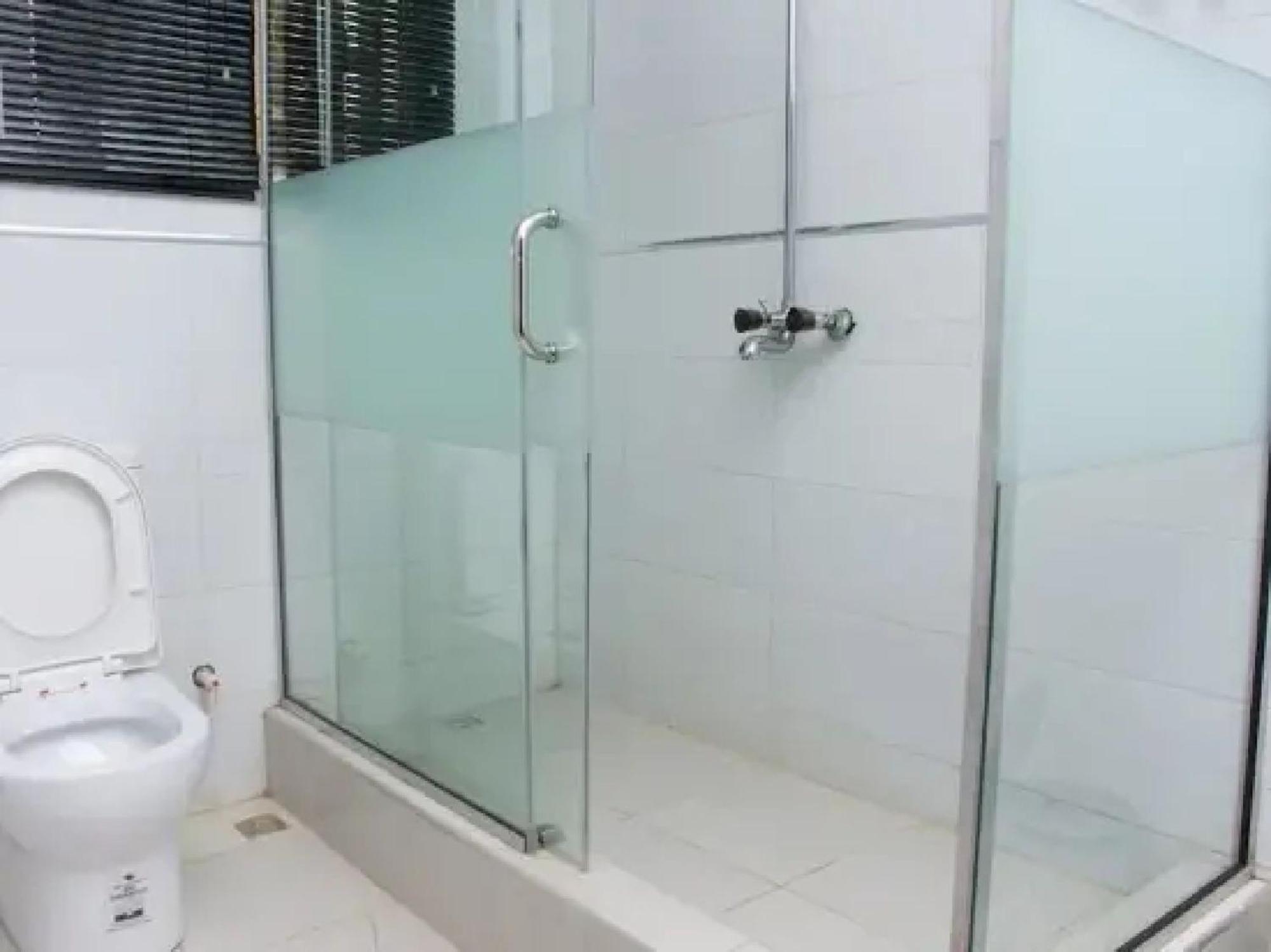 Room In Lodge - Ambience Hotels Abujahome For Leisure And Business Travellers Exterior photo